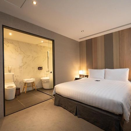 Hotel East Taipei Exterior photo