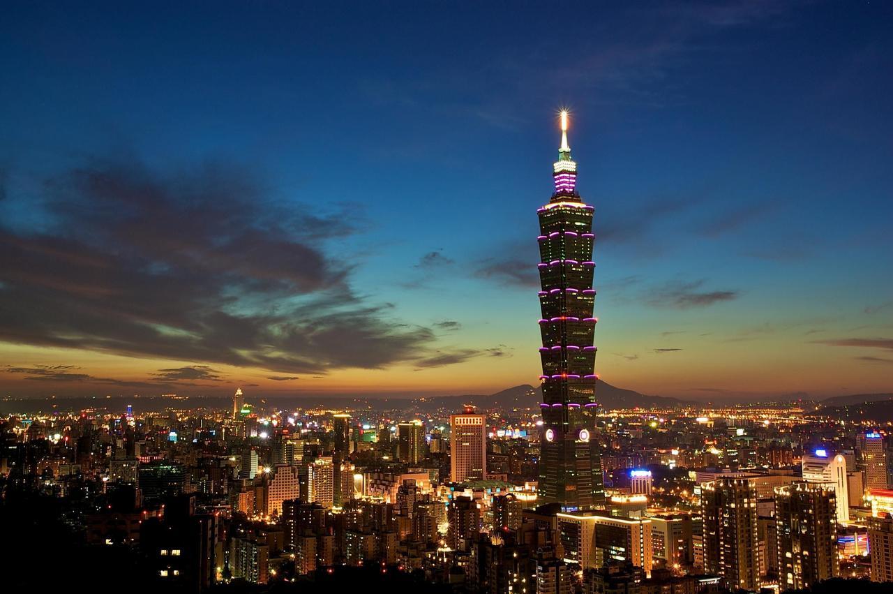 Hotel East Taipei Exterior photo