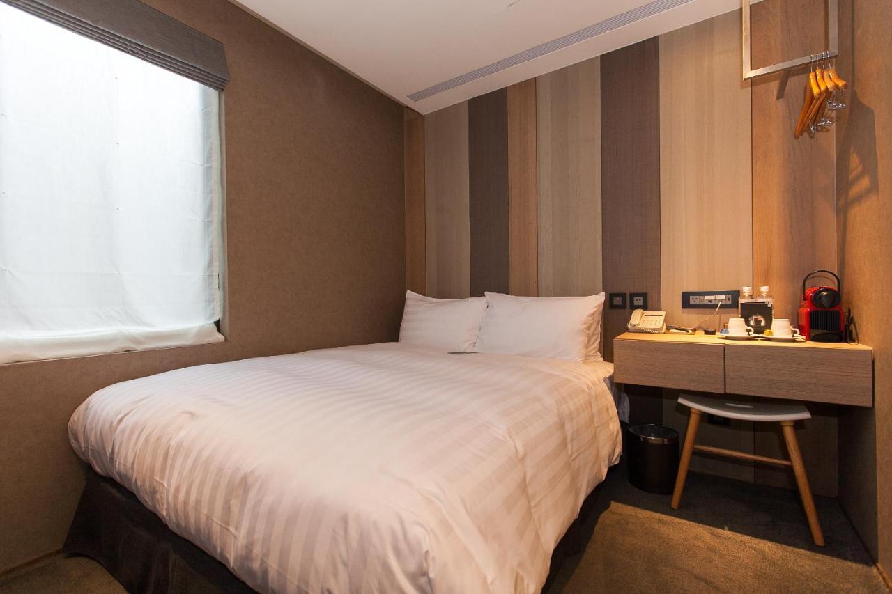 Hotel East Taipei Exterior photo